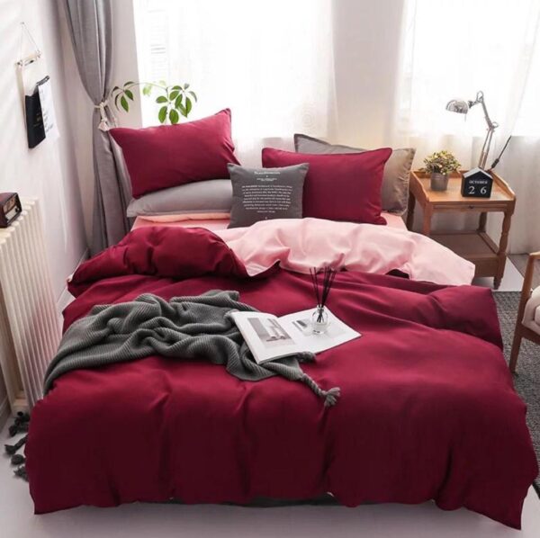 Maroon duvet cover set