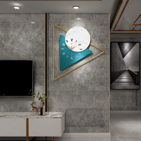 Decorative wall clock.. No. K